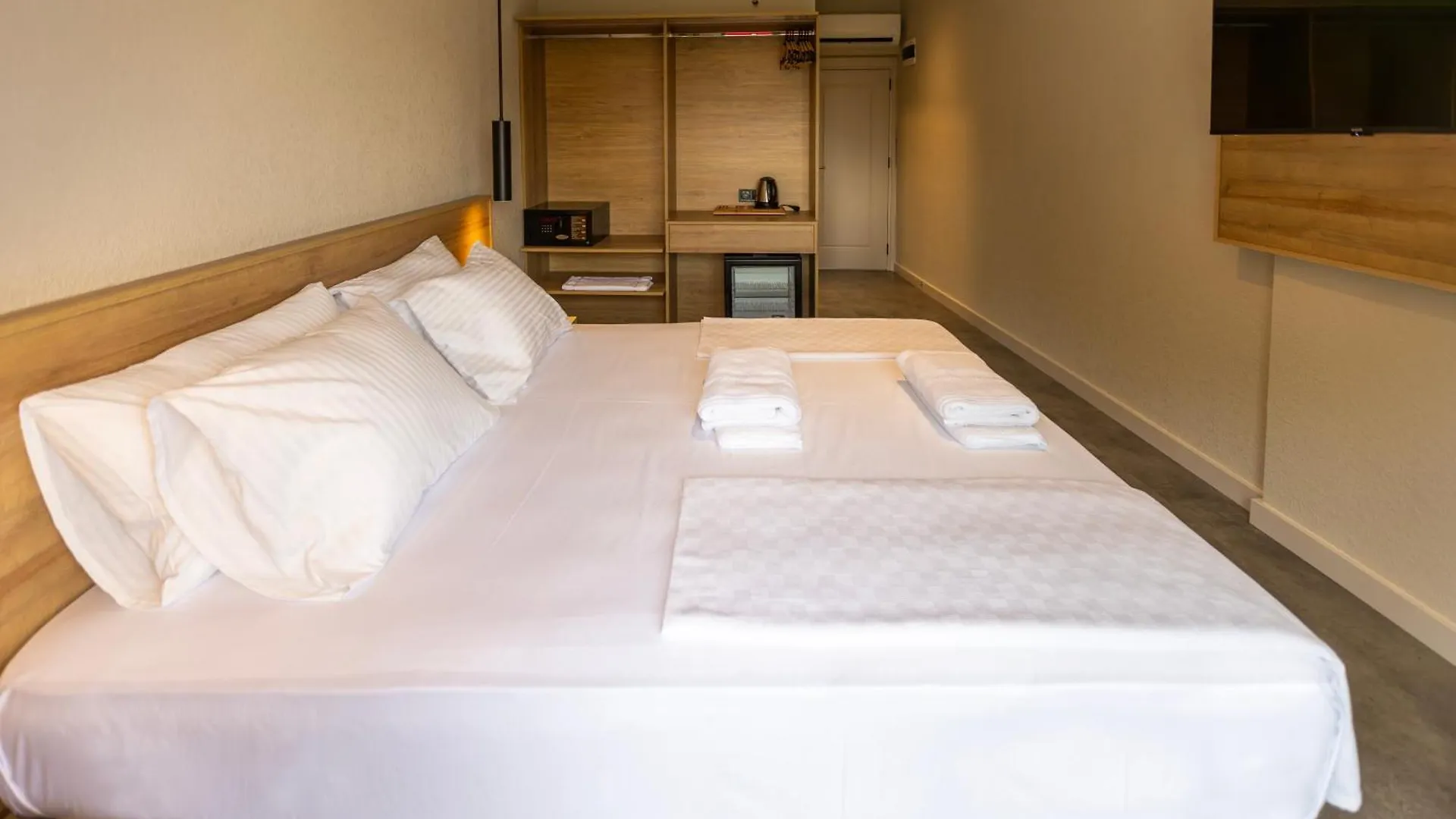 Hotel 7Inn Antalya